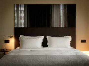 Hotel Nobis