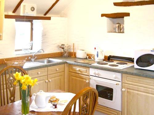 Holiday Home Polean Farm 5