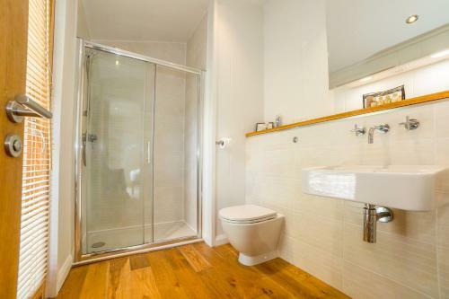 14 Stonerush Valley, Looe