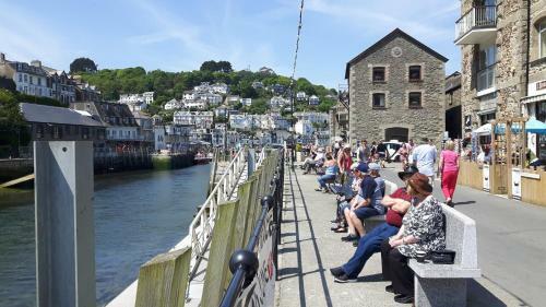 Polborder Holidays Looe Country Park