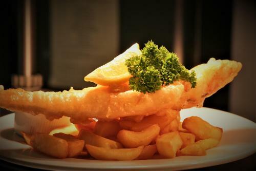 Three Horseshoes