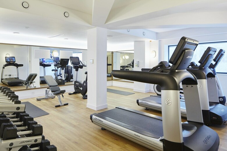 Hotel Courtyard By Marriott Luton Airport