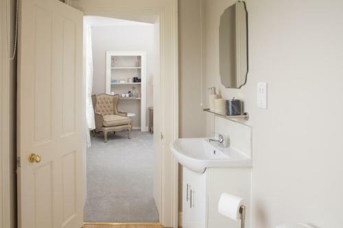 Bed & Breakfast The Dawnay Arms