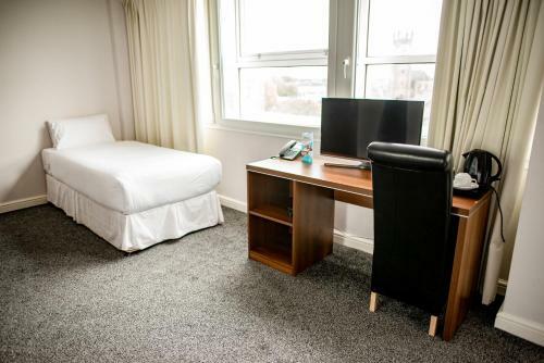 Milton Manchester Hotel