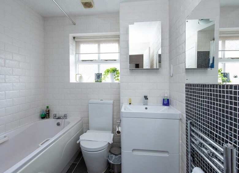 Apartamento Sleek 2br Home With Office/studio By Guestready