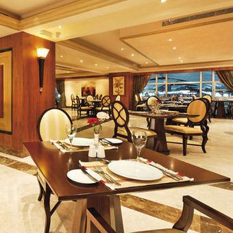 Hotel Anwar Al Madinah Movenpick