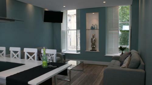 Aparthotel St Anns Square Apartments