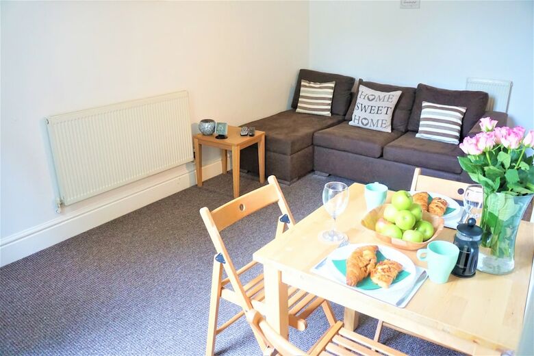 Montauban House Apartments