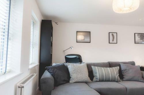 Vauxhall Apartment