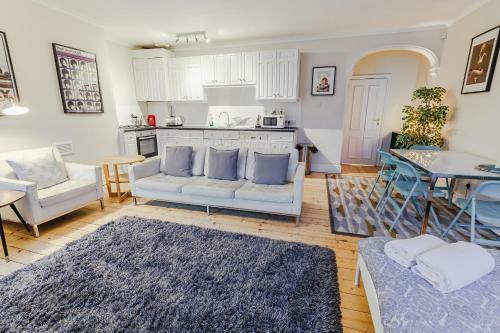 Atlantic Apartments