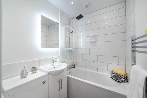 Apartamentos Harrow Road Sleeps 6