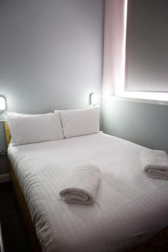 Albergue Sleep Eat Love