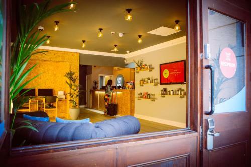 Albergue Sleep Eat Love