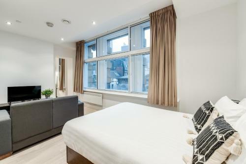 Fm Living Apartments