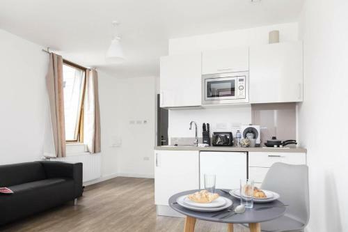 Apartamento Spacious And Elegant City Centre Studio!