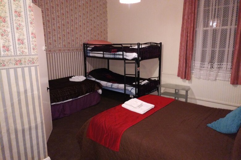 Overton Villa Hotel