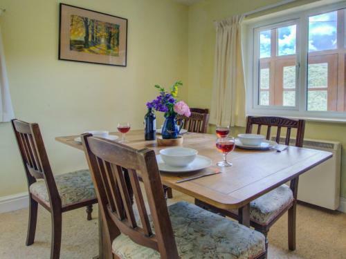 Holiday Home Dolywern