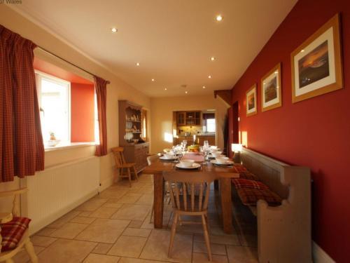Holiday Home Brandy