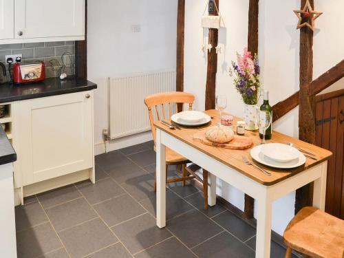 Red Brick Cottage