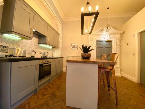 The Deakin At Claremont Serviced Apartments