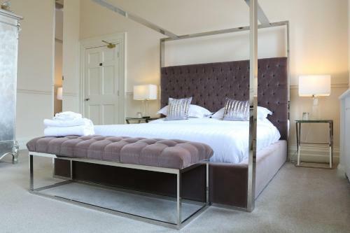Hotel Winstanley House