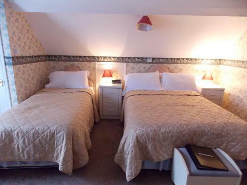 Darnley Hotel
