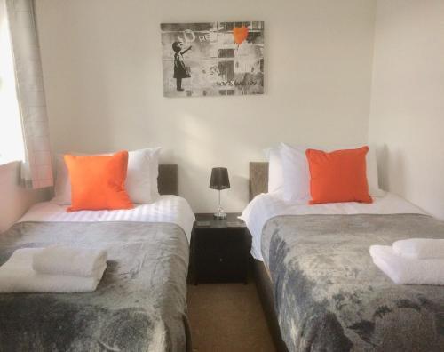 Nine Oaks Apartment