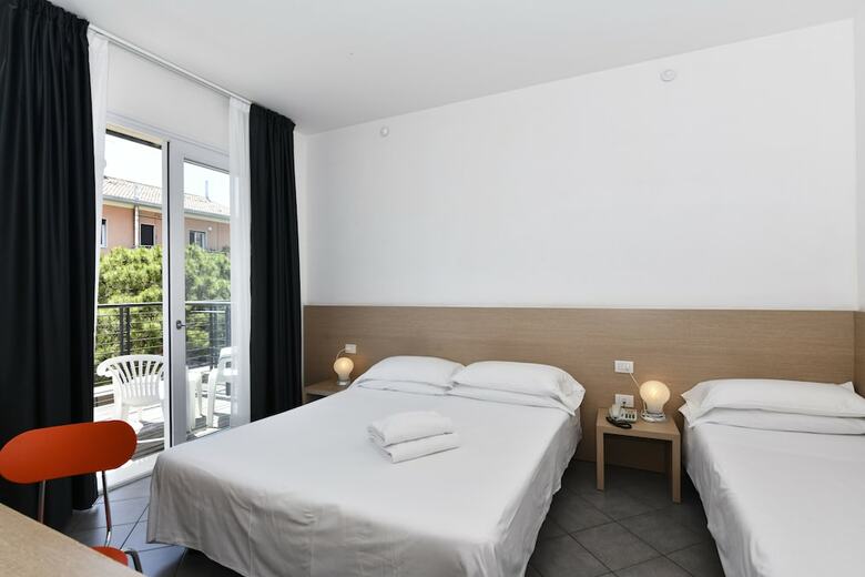 Hotel Eden