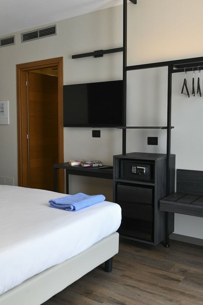 Hotel Eden