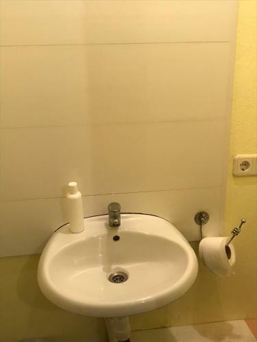 Hotel Apartments Londa Jomas 66