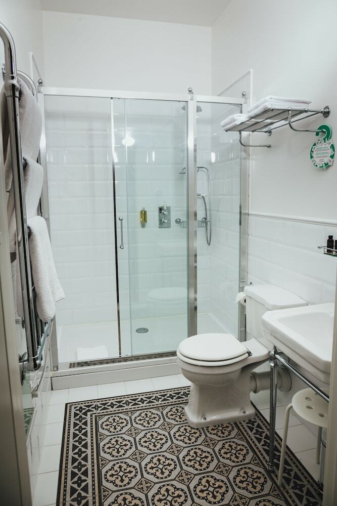 Apartamento Sherlock Art Hotel