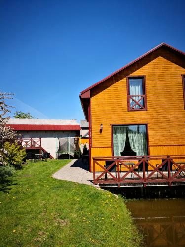 Hostal Viesu Nams Amrai