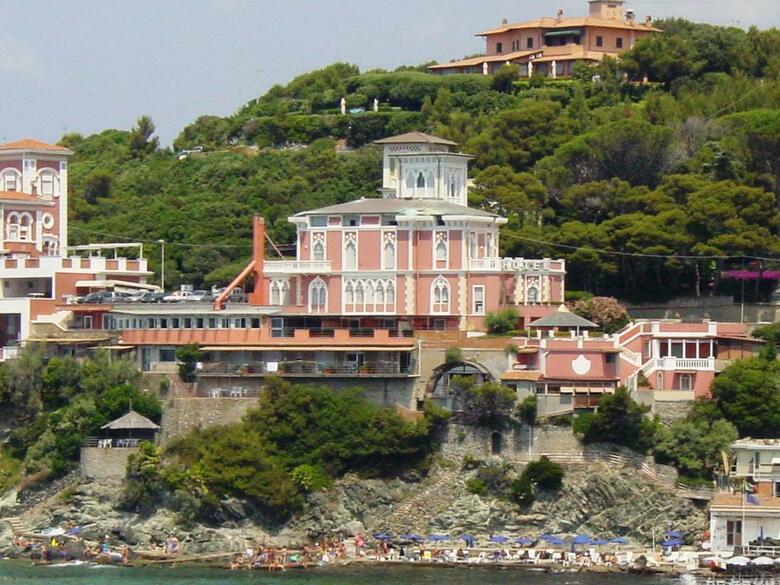 Hotel Baia Del Sorriso