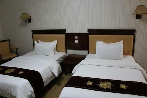 Hotel Zargaron Plaza