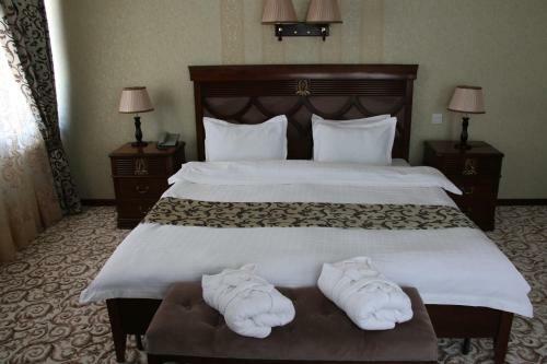 Hotel Zargaron Plaza