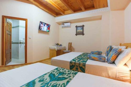 Posada Hotel Shohrud
