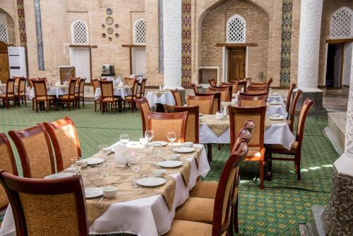 Orient Star Khiva Hotel- Madrasah Muhammad Aminkhan