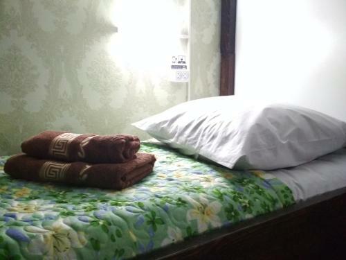 Amir Khan Hostel