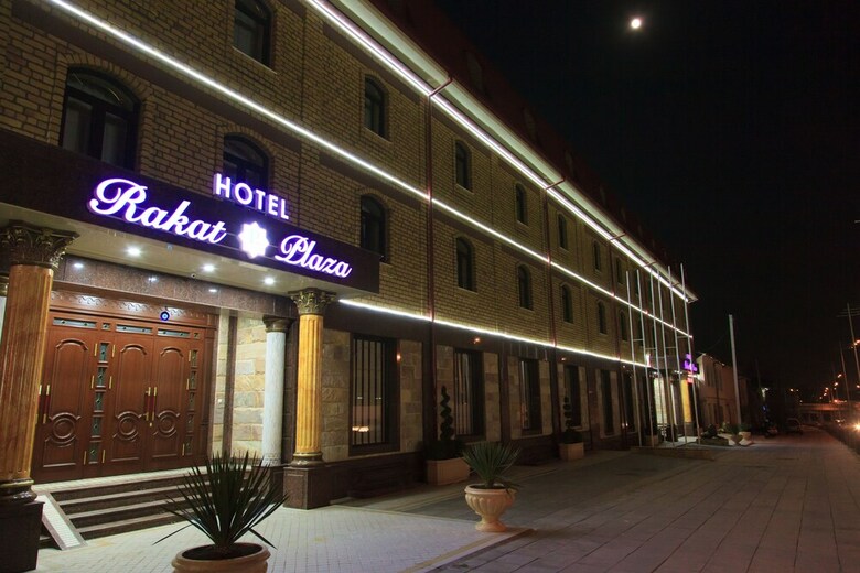 Hotel Rakat Plaza