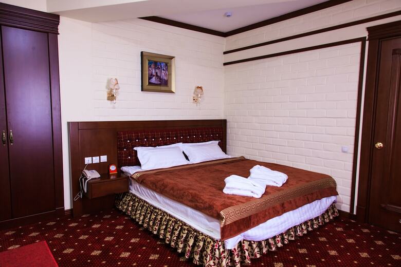 Hotel Rakat Plaza