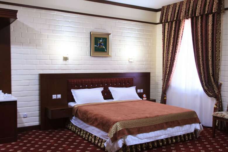 Hotel Rakat Plaza