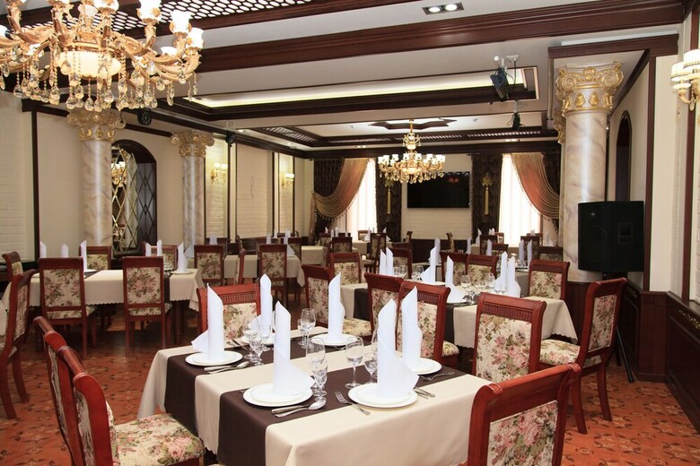 Hotel Rakat Plaza