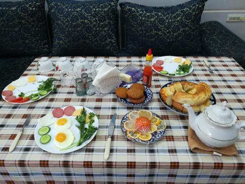 Albergue "?rcha Hotel"