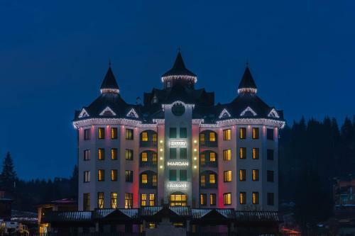 Hotel Mardan Palace Spa Resort