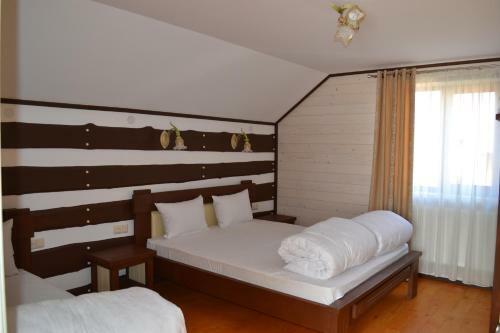 Hostal Aura Karpat
