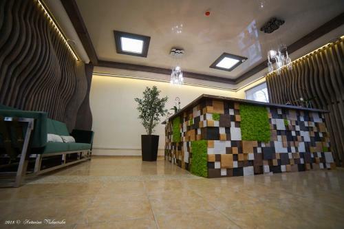 Coin Apartments & Hostel
