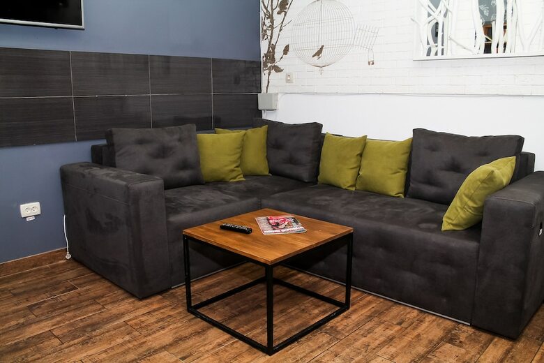 Square Hostel