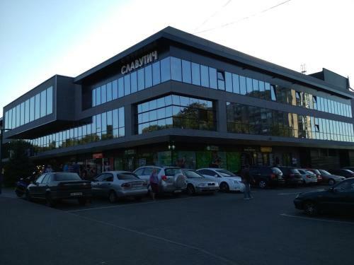 Apartment On Oleksandra Polia Avenue