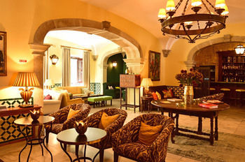 Hotel Pousada Convento �vora