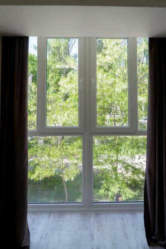 2nd Floor Apartment - Ushakova Street